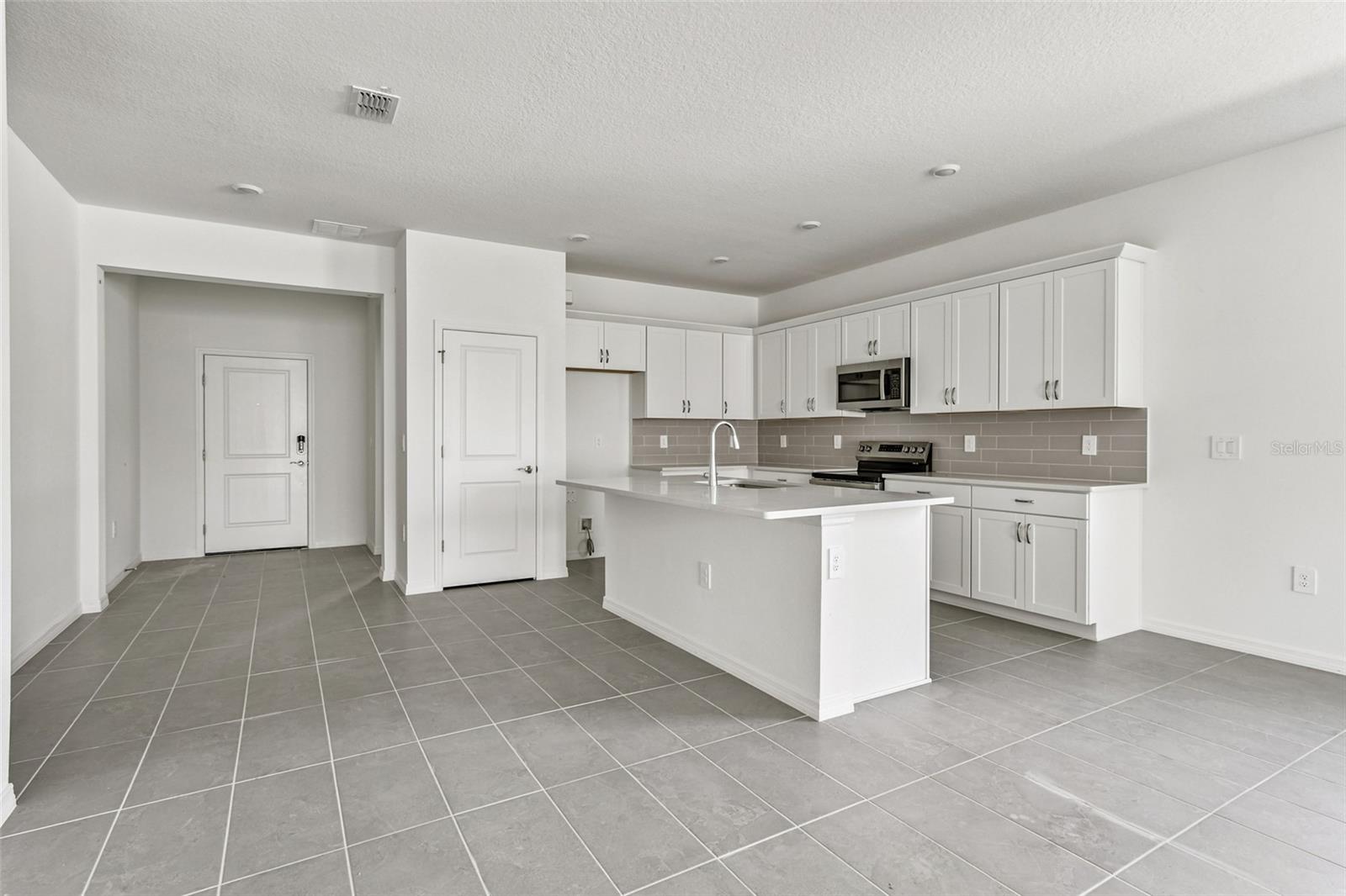 9122 Optimist, Palmetto, FL 34221