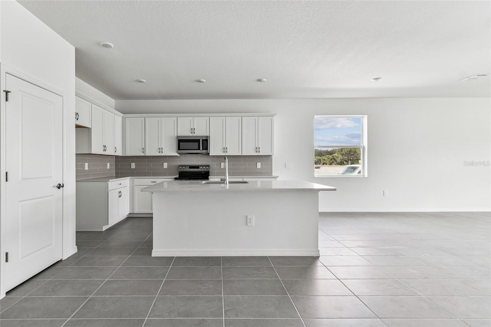 9122 Optimist, Palmetto, FL 34221