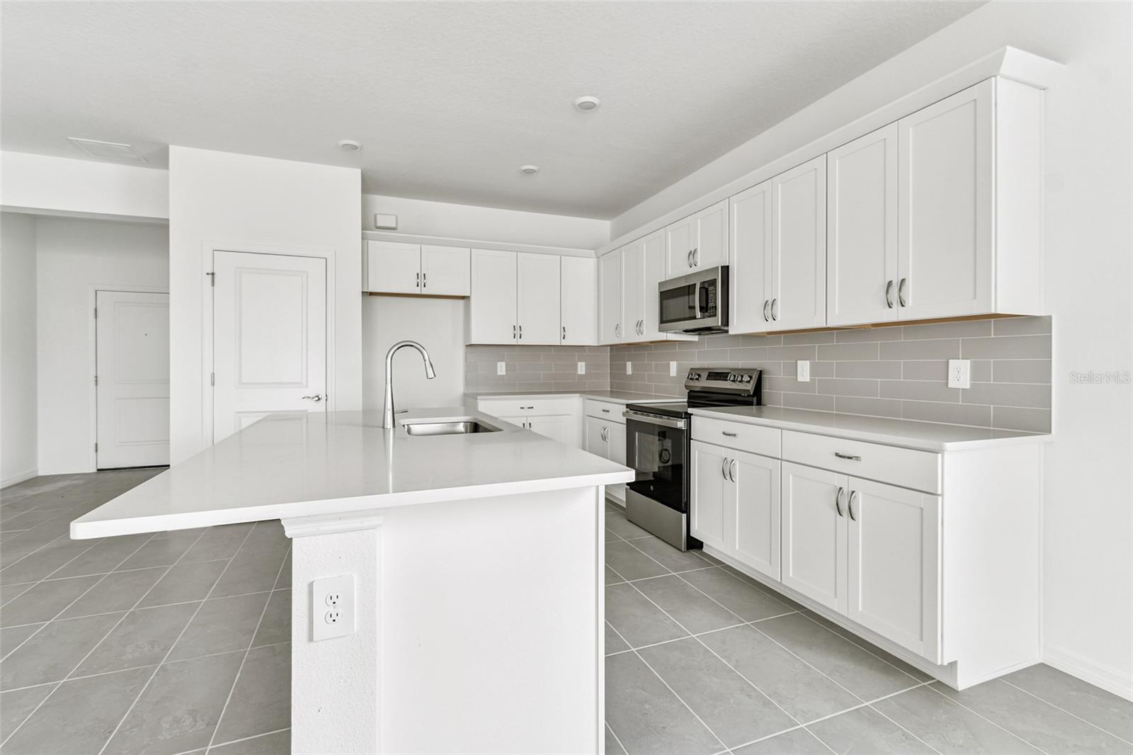 9122 Optimist, Palmetto, FL 34221