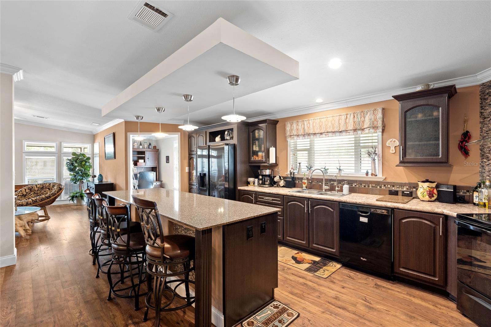 2715 9th, St Petersburg, FL 33713