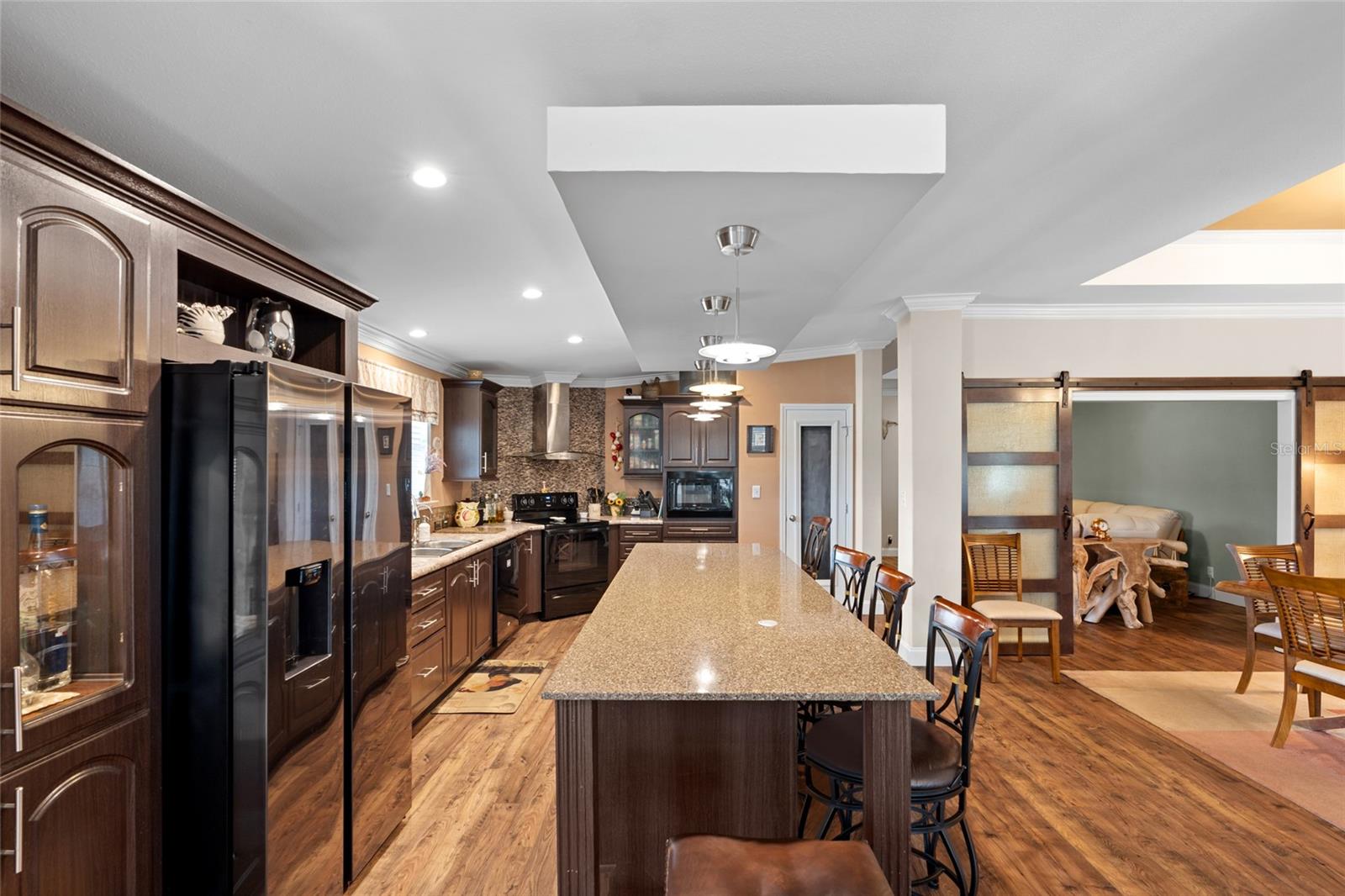 2715 9th, St Petersburg, FL 33713