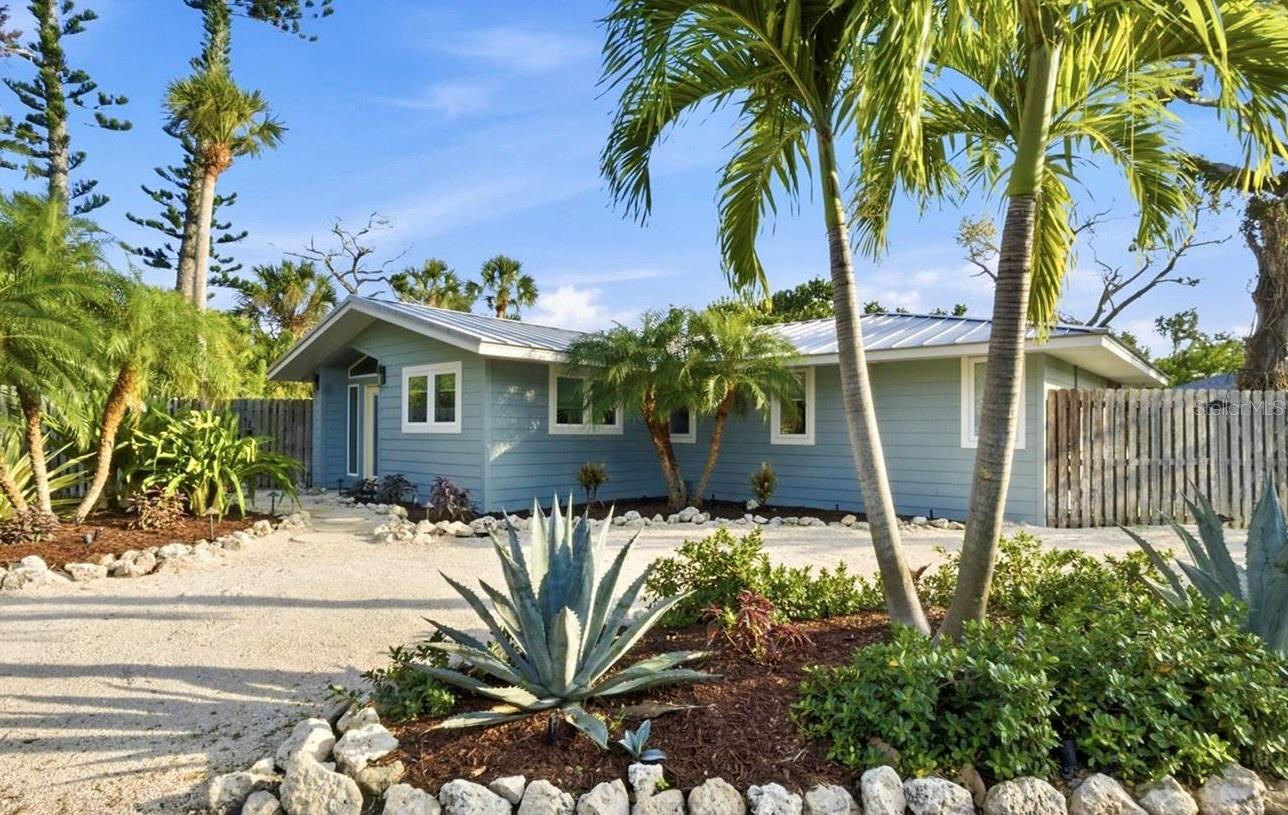 624 Saint Judes, Longboat Key, FL 34228