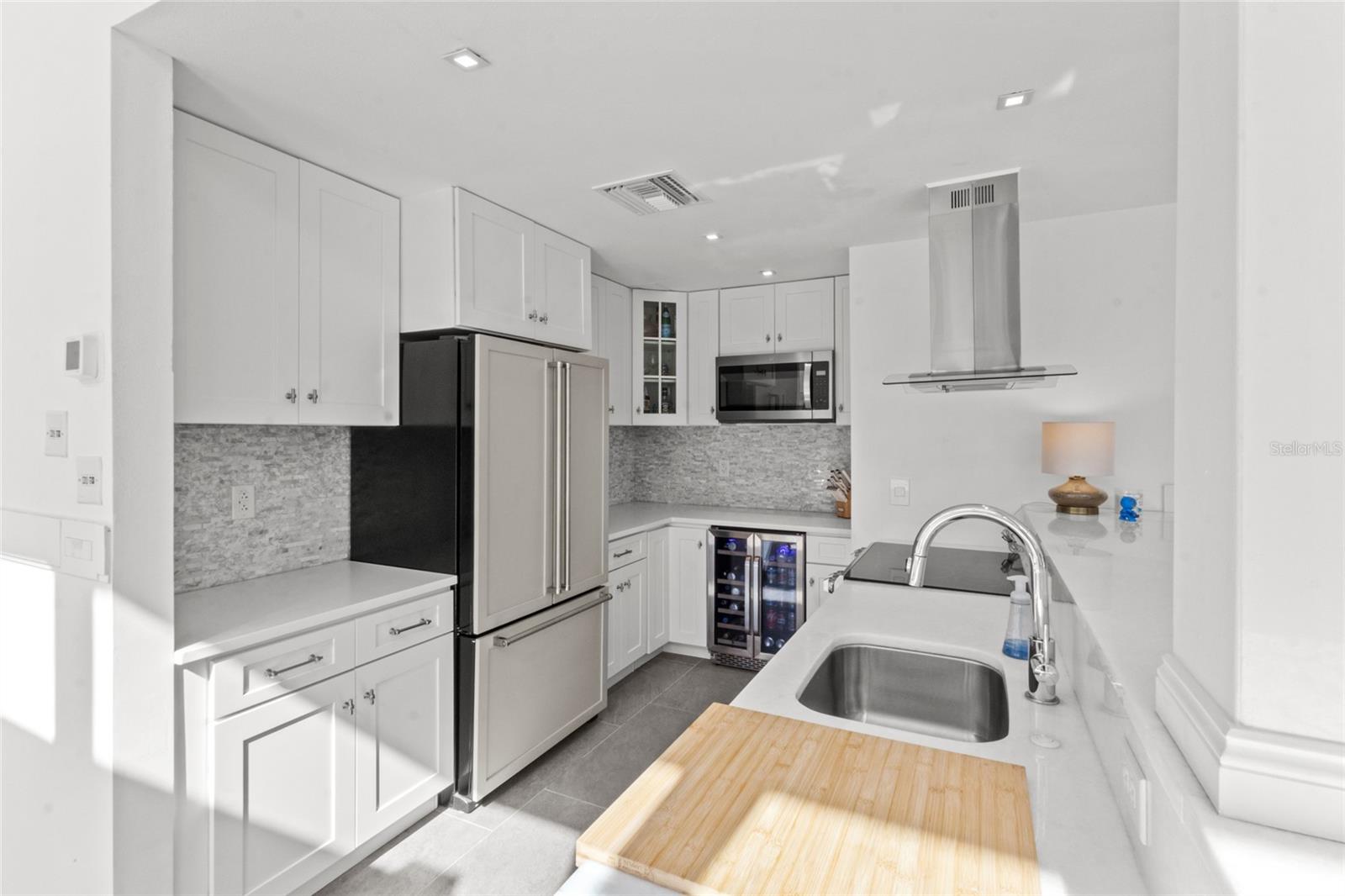 624 Saint Judes, Longboat Key, FL 34228