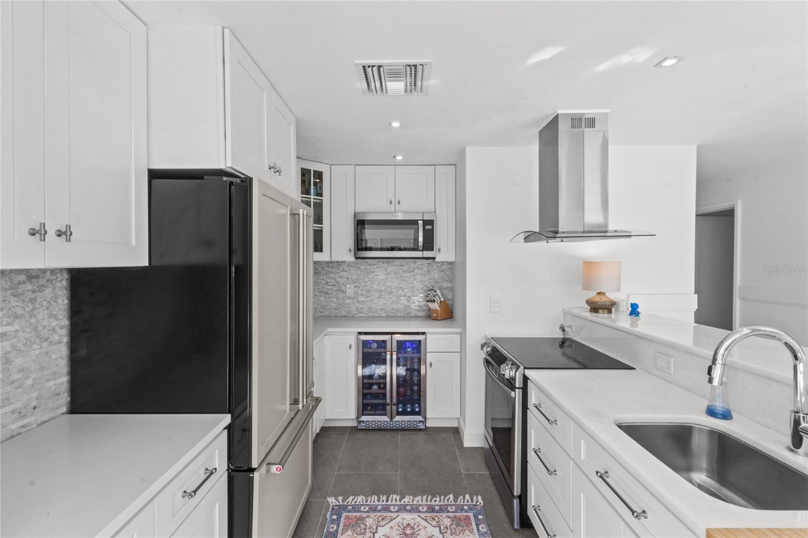 624 Saint Judes, Longboat Key, FL 34228