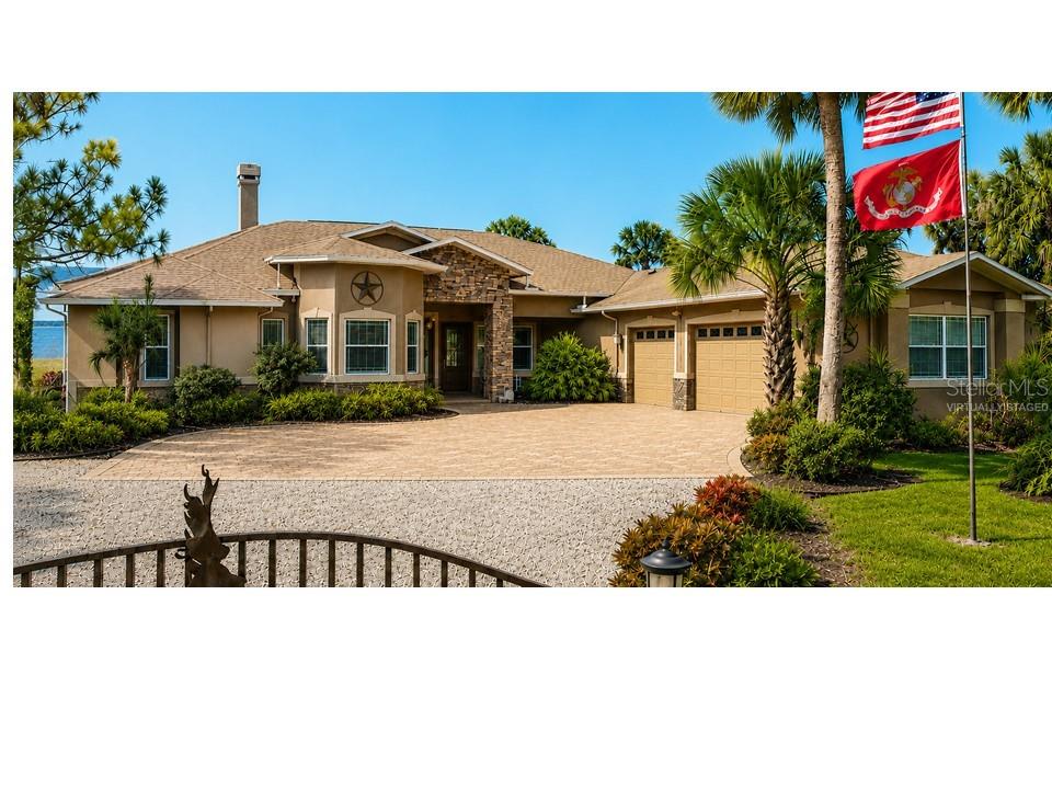 2209 Lost River, Ruskin, FL 33570