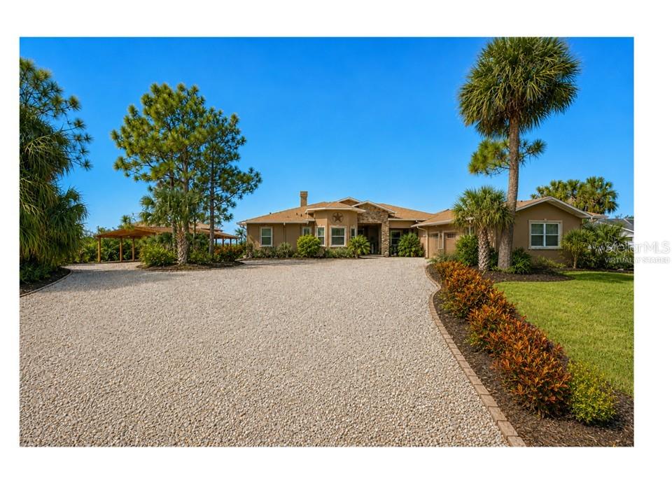 2209 Lost River, Ruskin, FL 33570