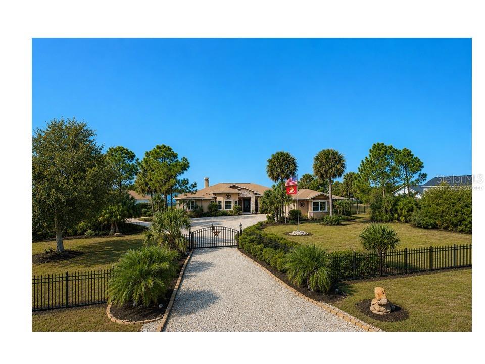 2209 Lost River, Ruskin, FL 33570