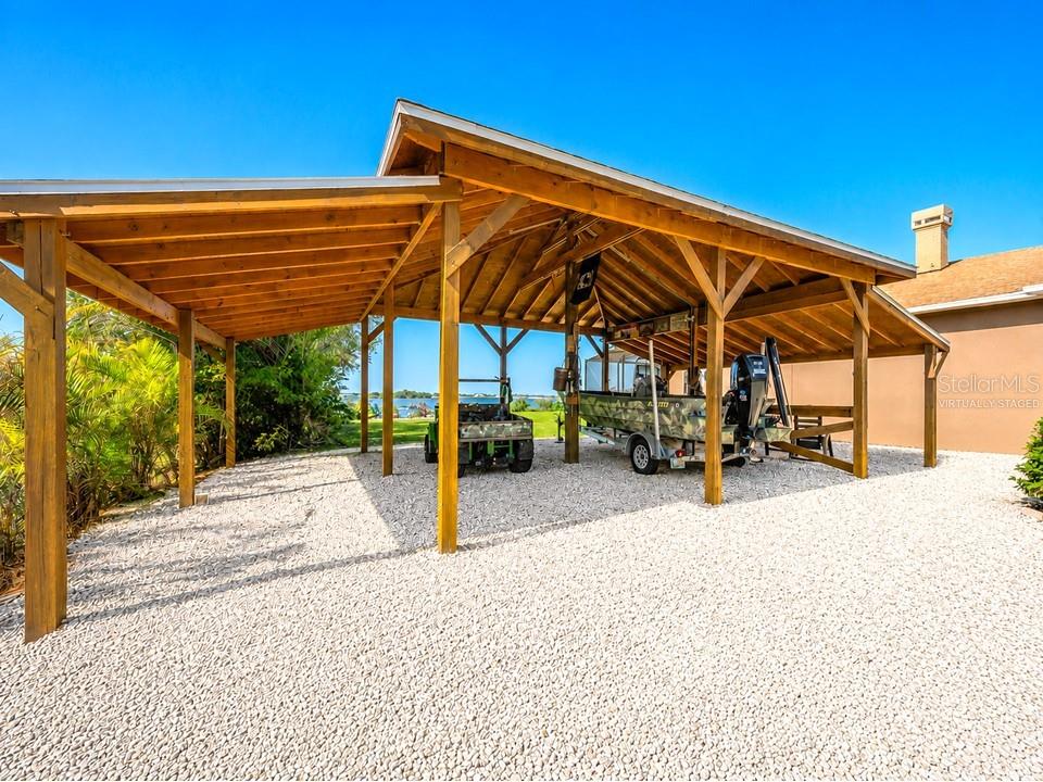 2209 Lost River, Ruskin, FL 33570