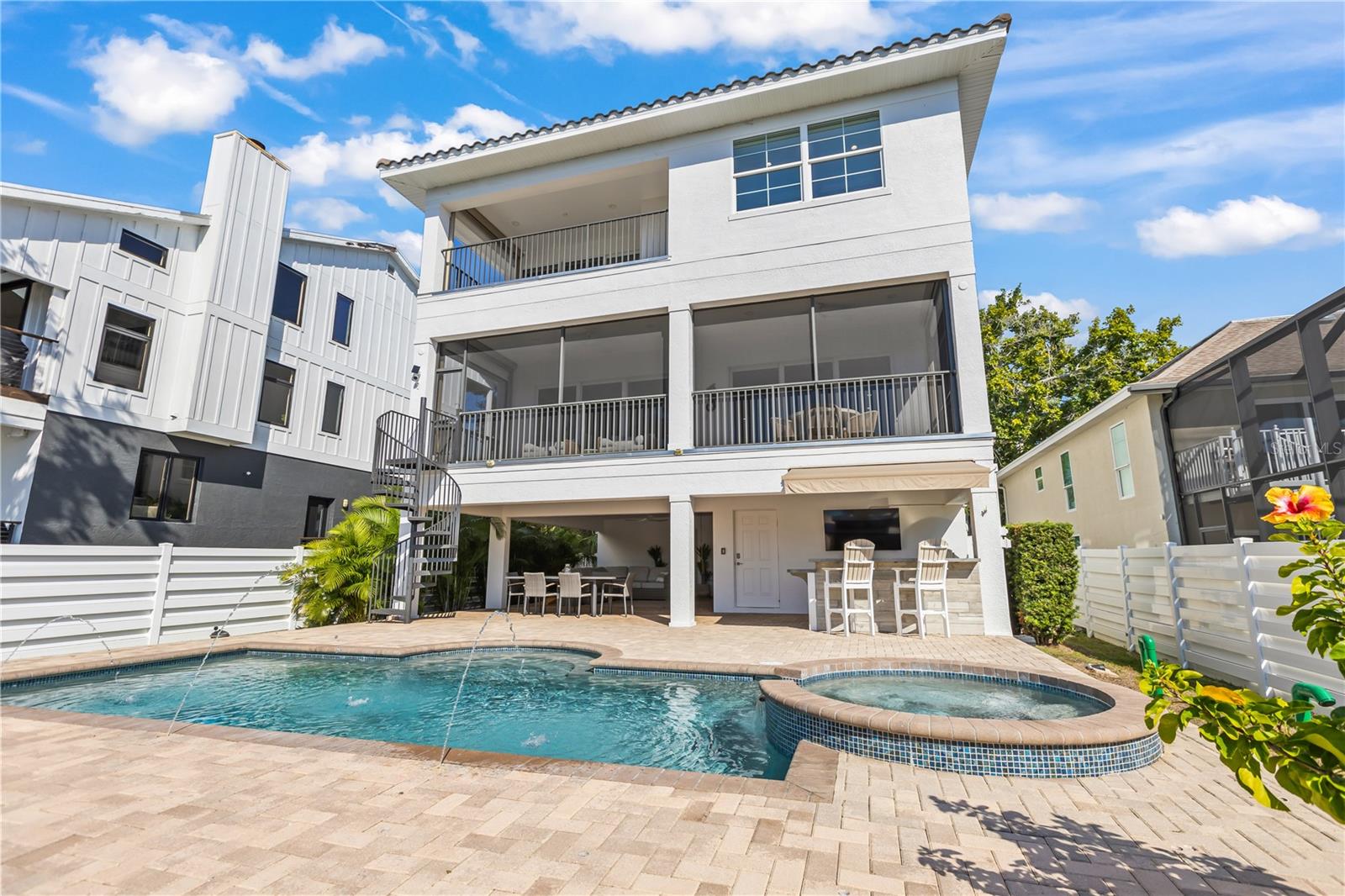 8008 Midnight Pass, Sarasota, FL 34242