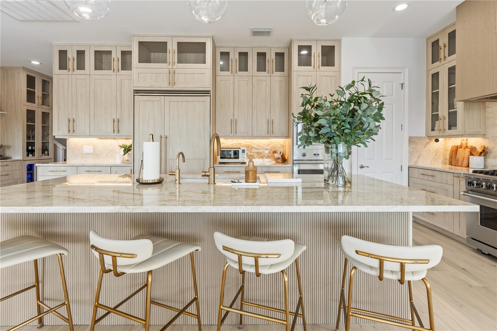 8008 Midnight Pass, Sarasota, FL 34242