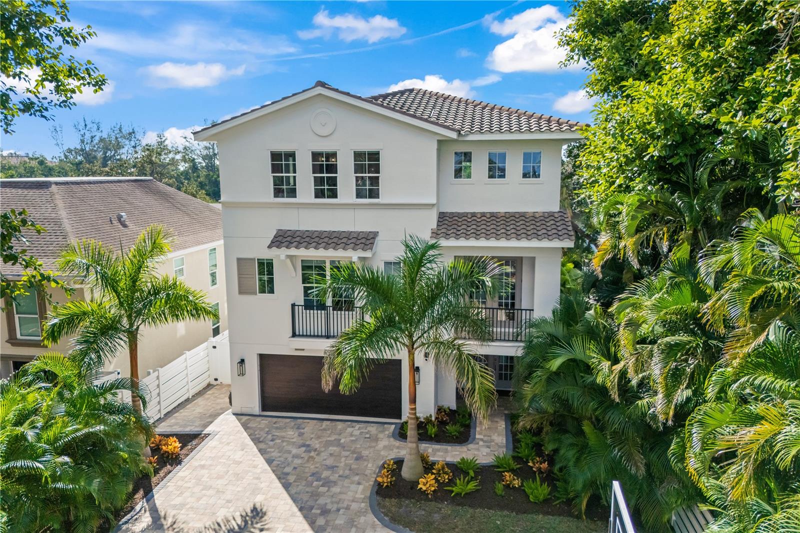 8008 Midnight Pass, Sarasota, FL 34242