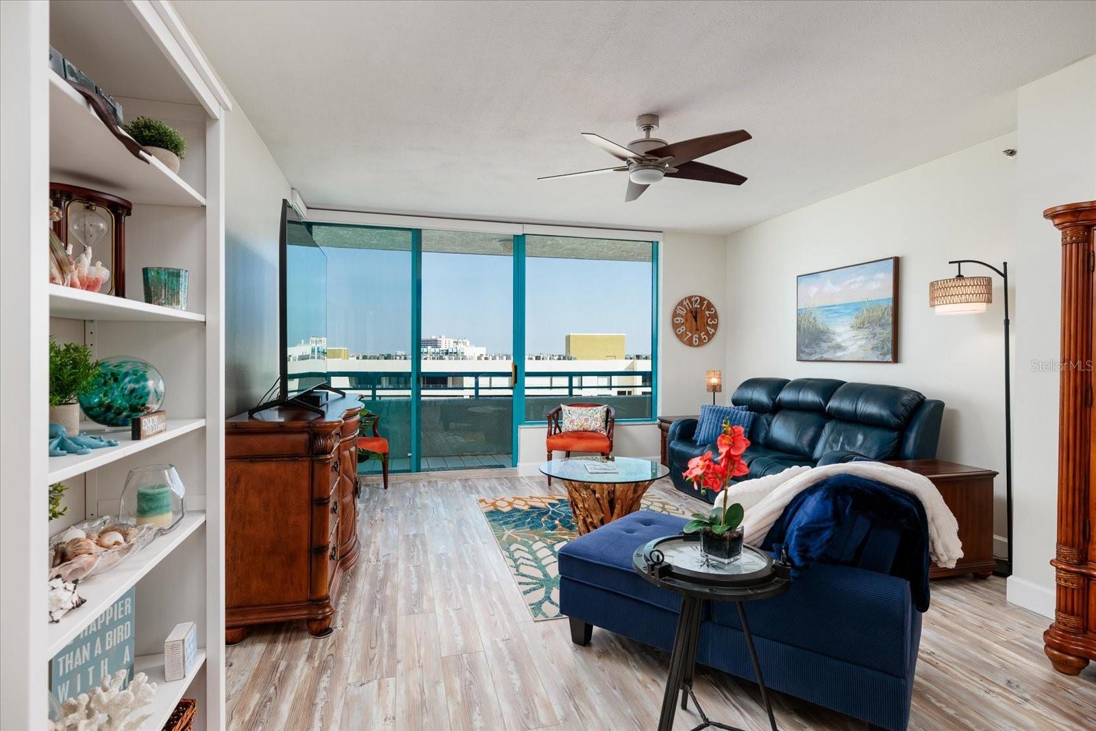 1520 Gulf Unit 1404, Clearwater Beach, FL 33767
