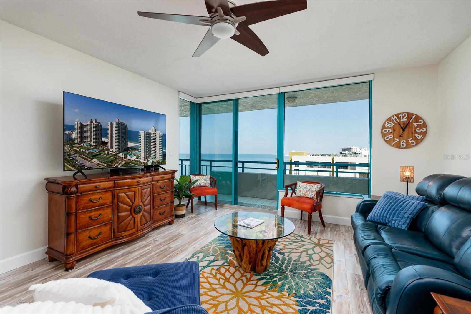 1520 Gulf Unit 1404, Clearwater Beach, FL 33767