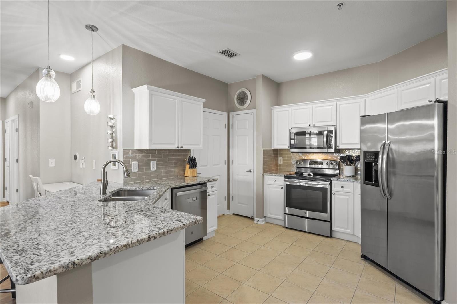301 Terrace Ridge Unit 301, Davenport, FL 33896