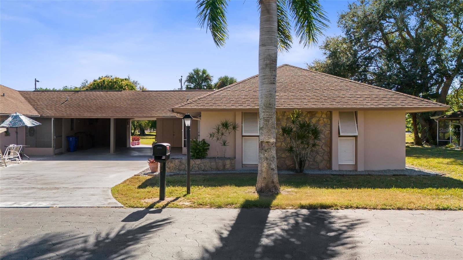 235 Thistle, Lehigh Acres, FL 33936