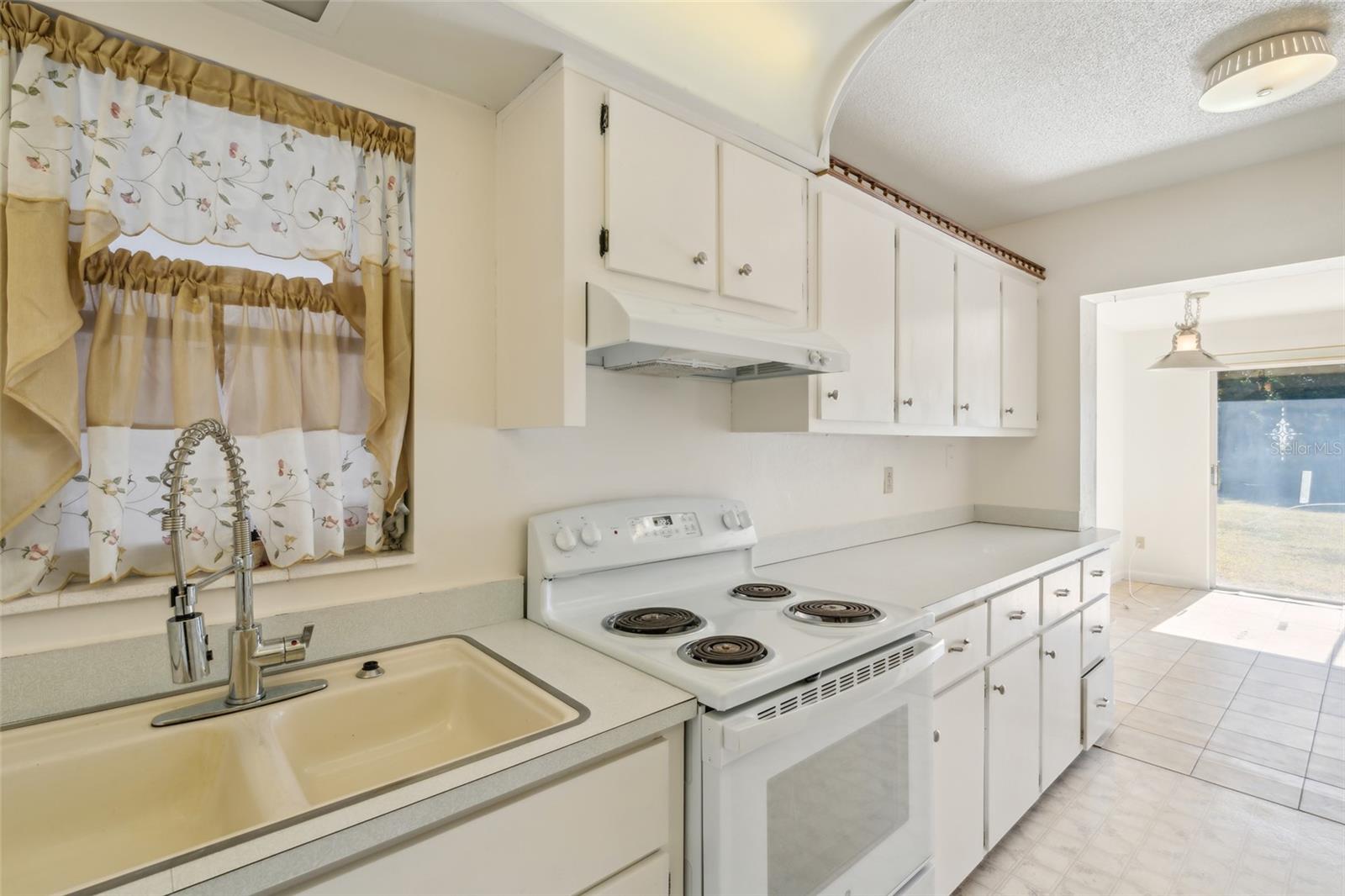 235 Thistle, Lehigh Acres, FL 33936