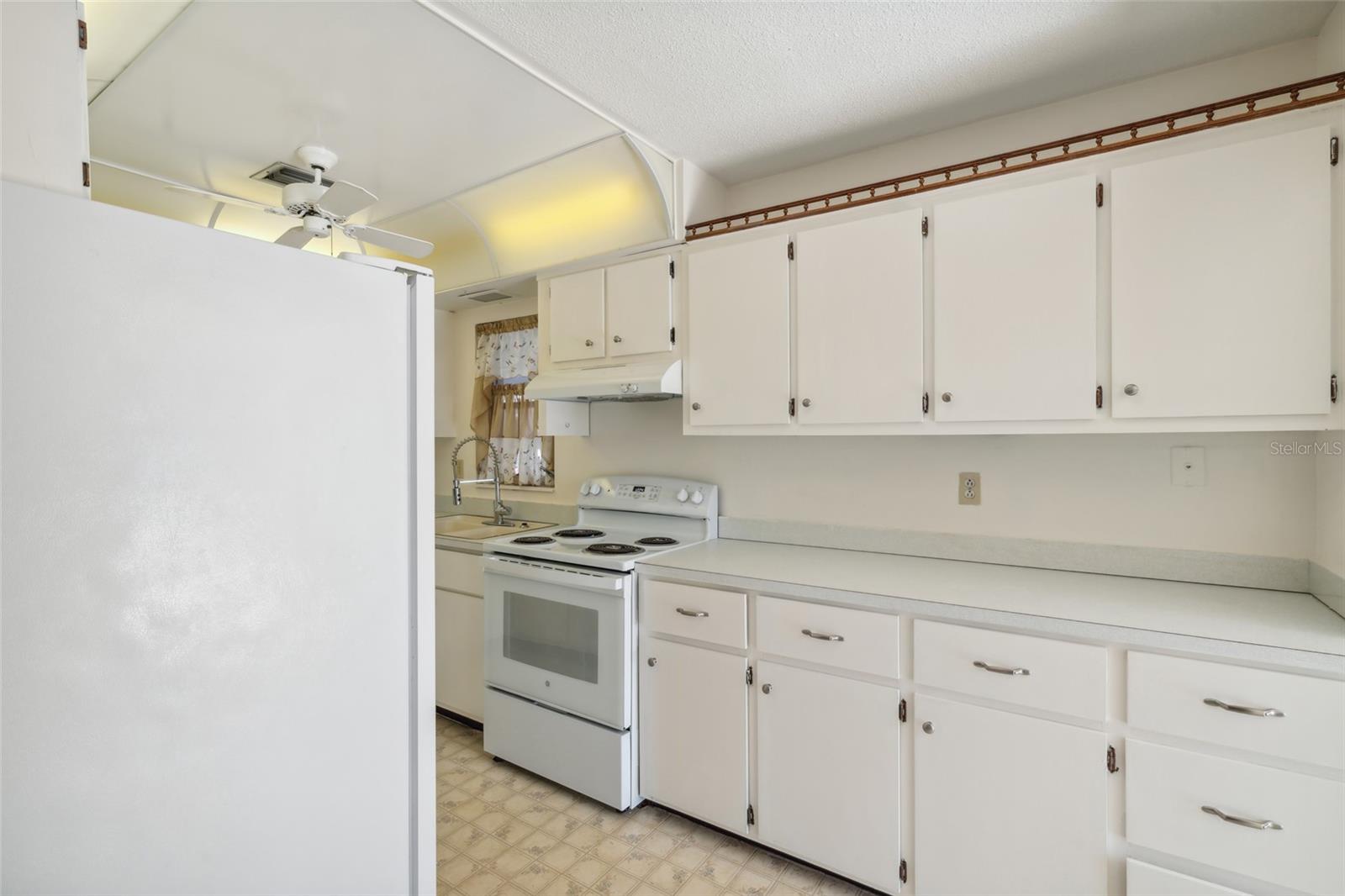 235 Thistle, Lehigh Acres, FL 33936