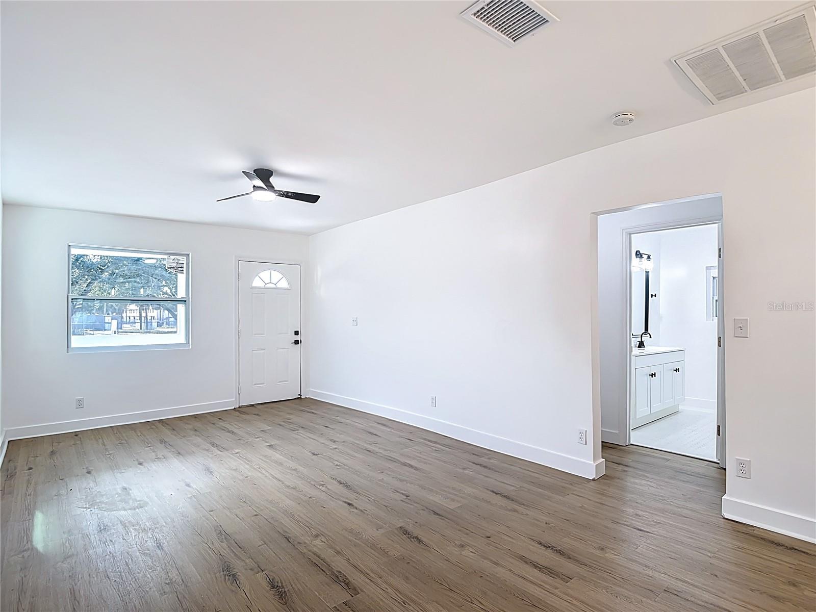 402 Virginia, Tampa, FL 33603