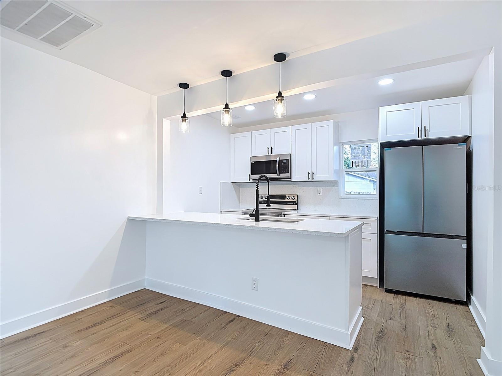402 Virginia, Tampa, FL 33603