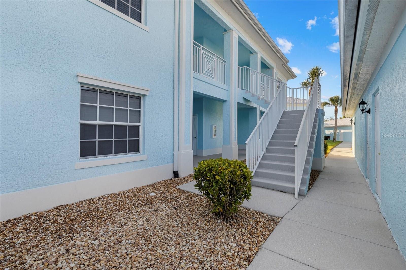 5747 Sabal Trace Unit 203, North Port, FL 34287