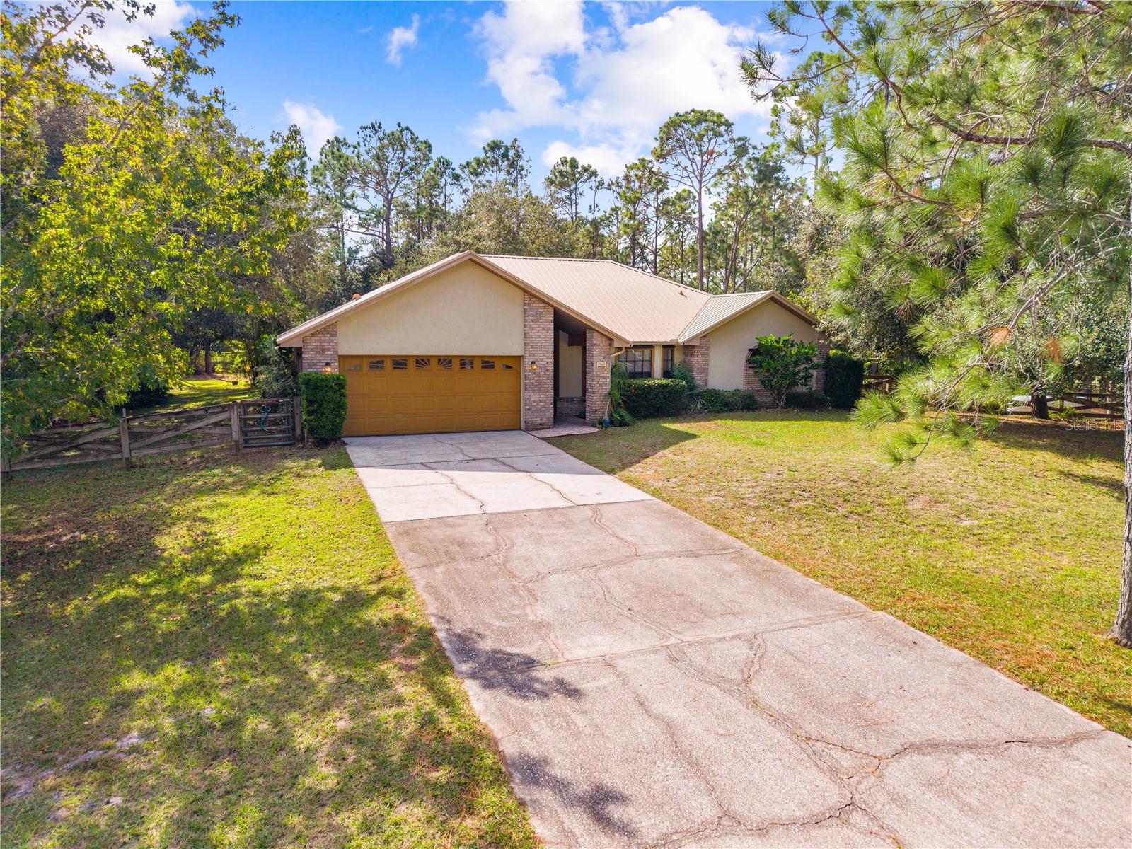 1860 Mustang, St Cloud, FL 34771