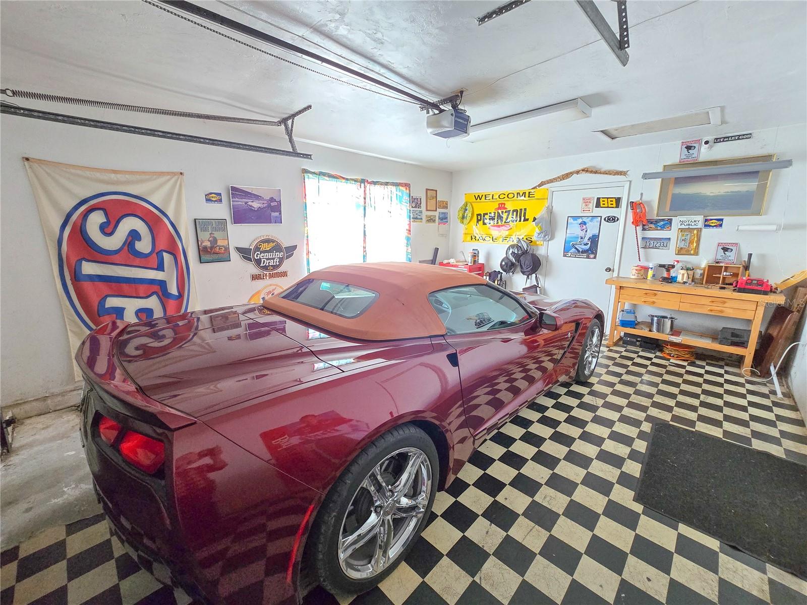12046 Us-301, Hampton, FL 32044