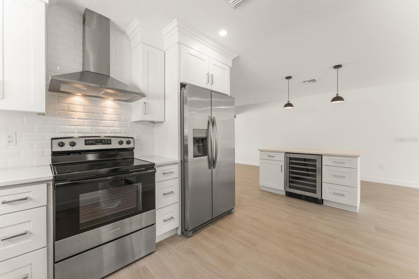 107 4th, Belleair Beach, FL 33786