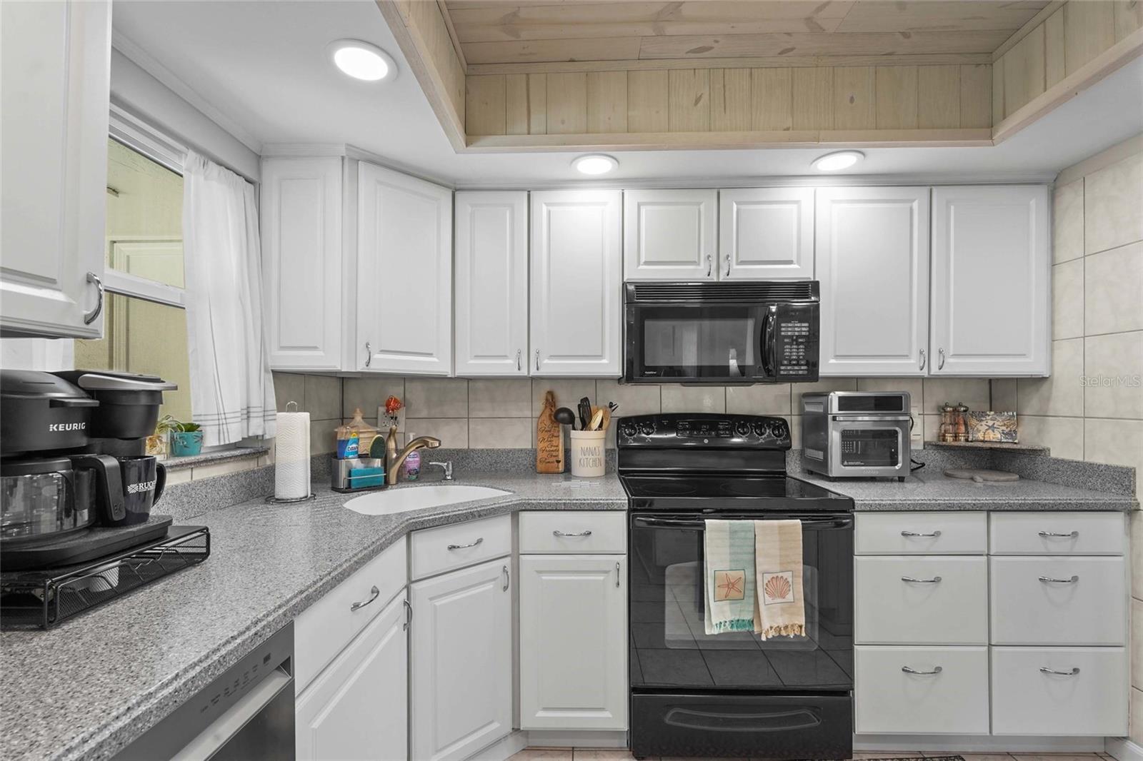 2531 Riverbluff Unit V181, Sarasota, FL 34231