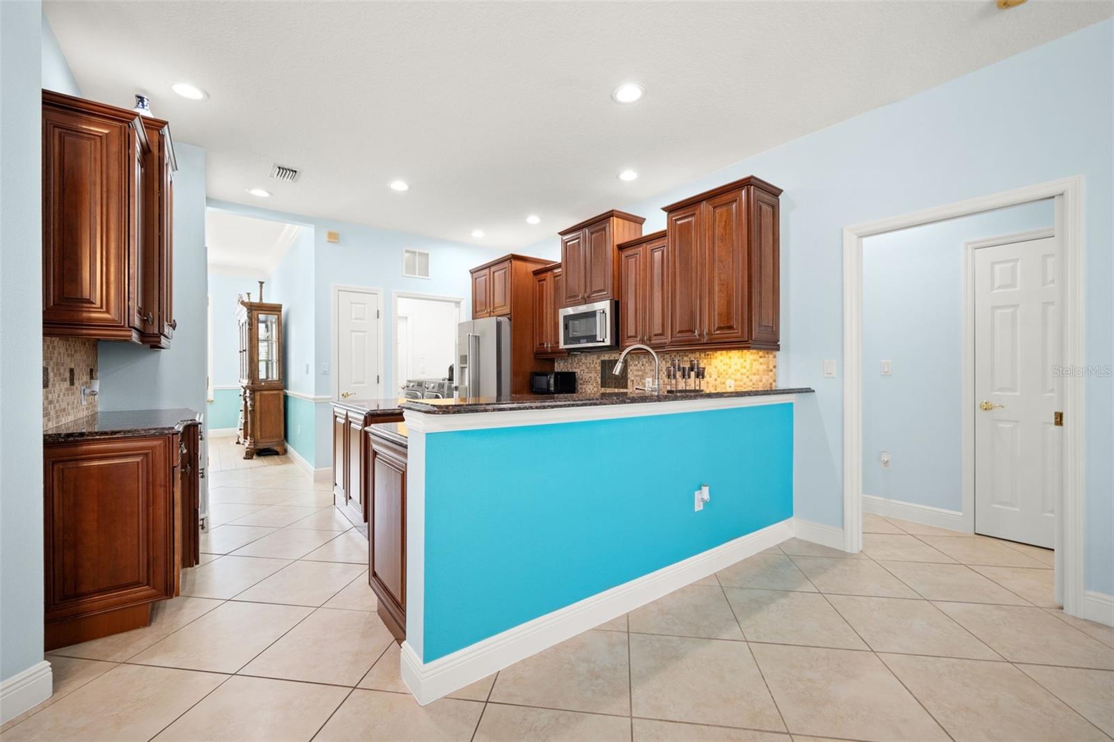 6882 Tailfeather, Bradenton, FL 34203