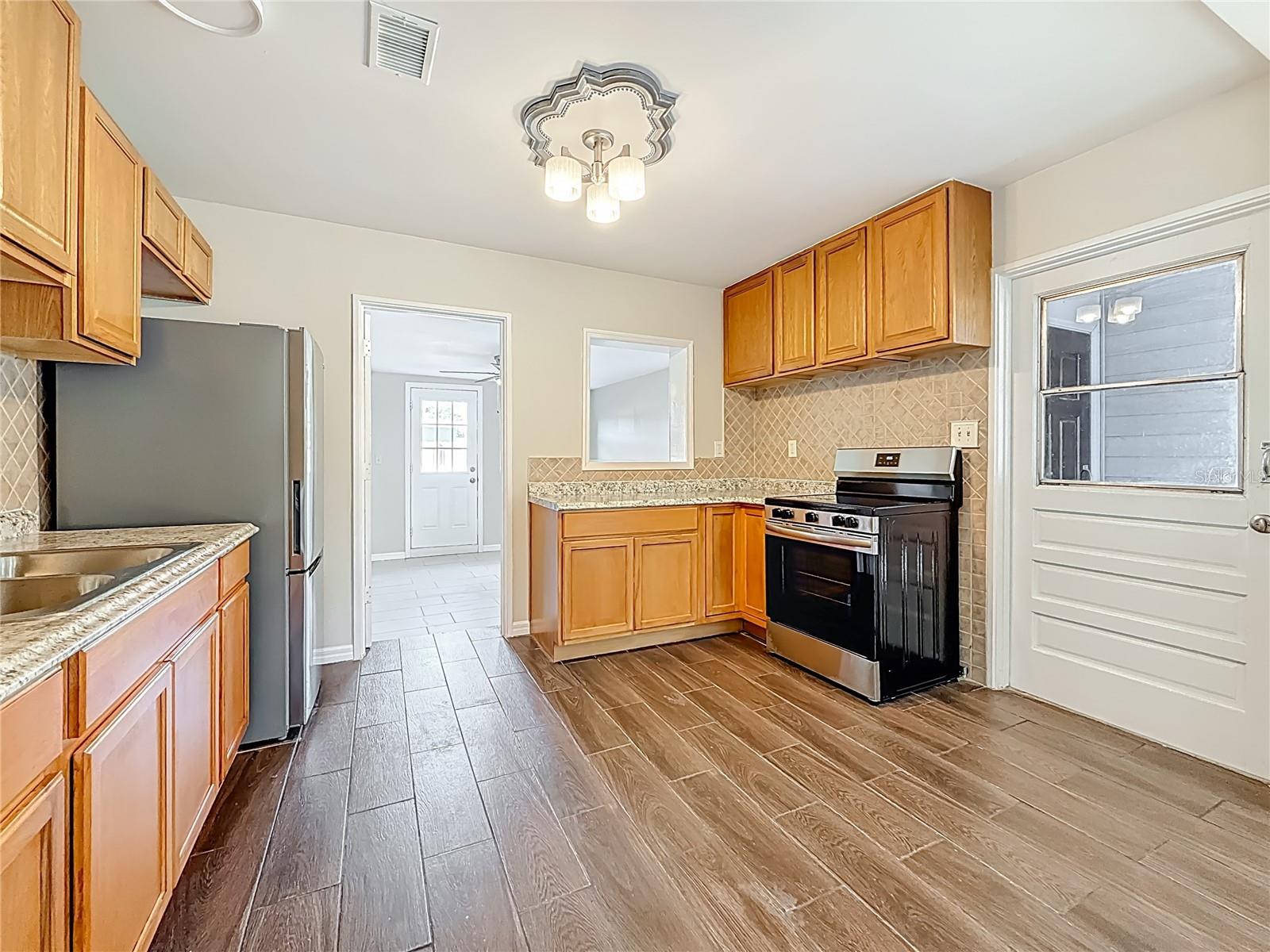 5051 Avery, New Port Richey, FL 34652
