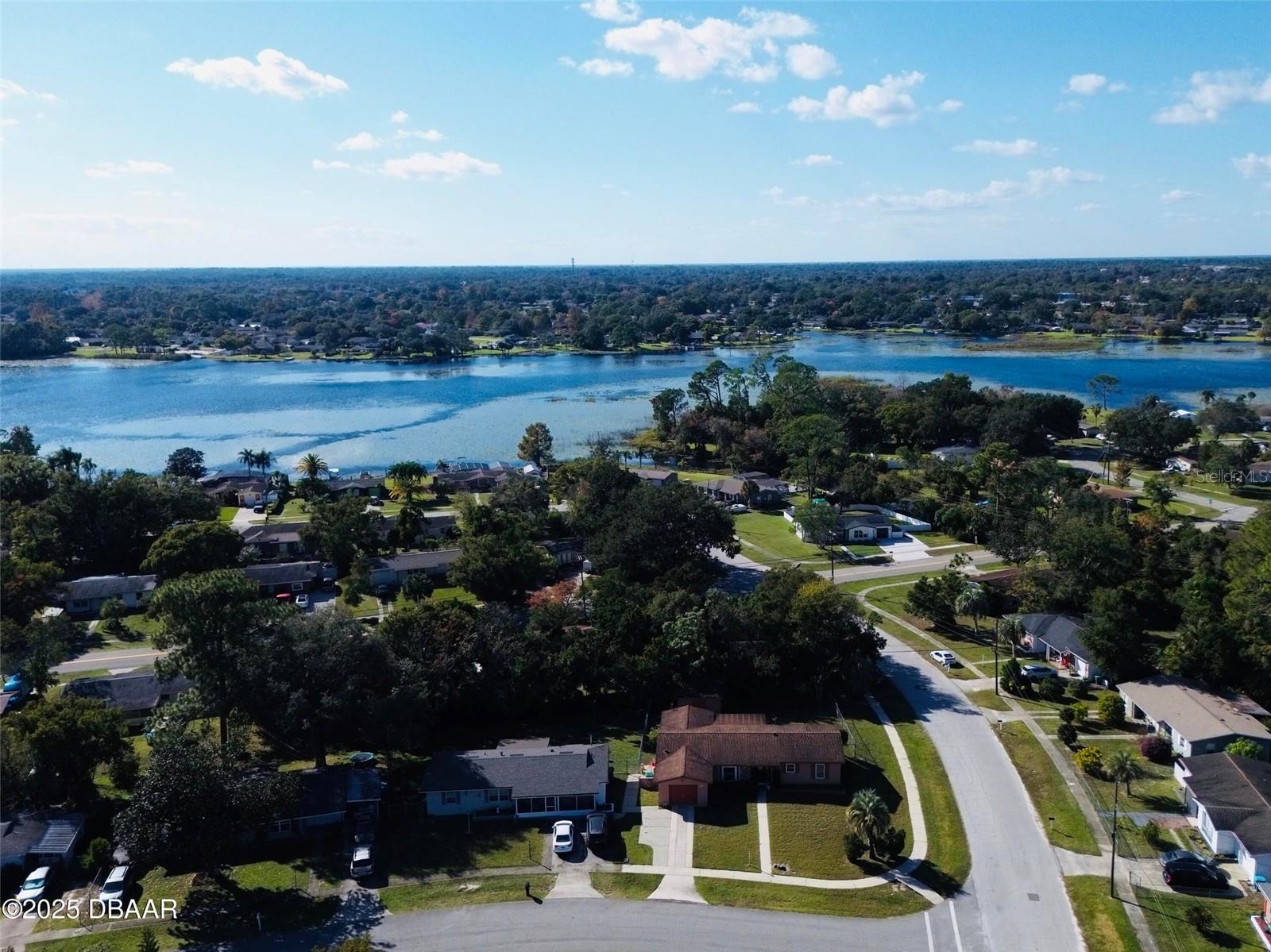 1144 Gerona, Deltona, FL 32725