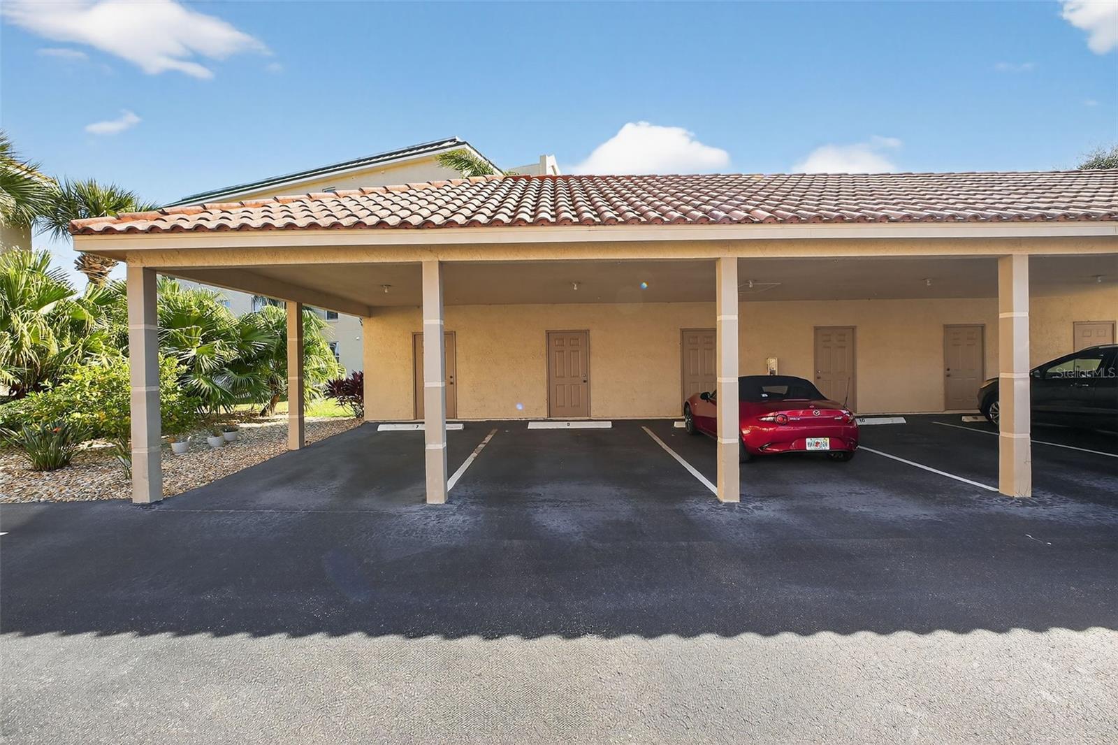 434 Bouchelle Unit 304, New Smyrna Beach, FL 32169