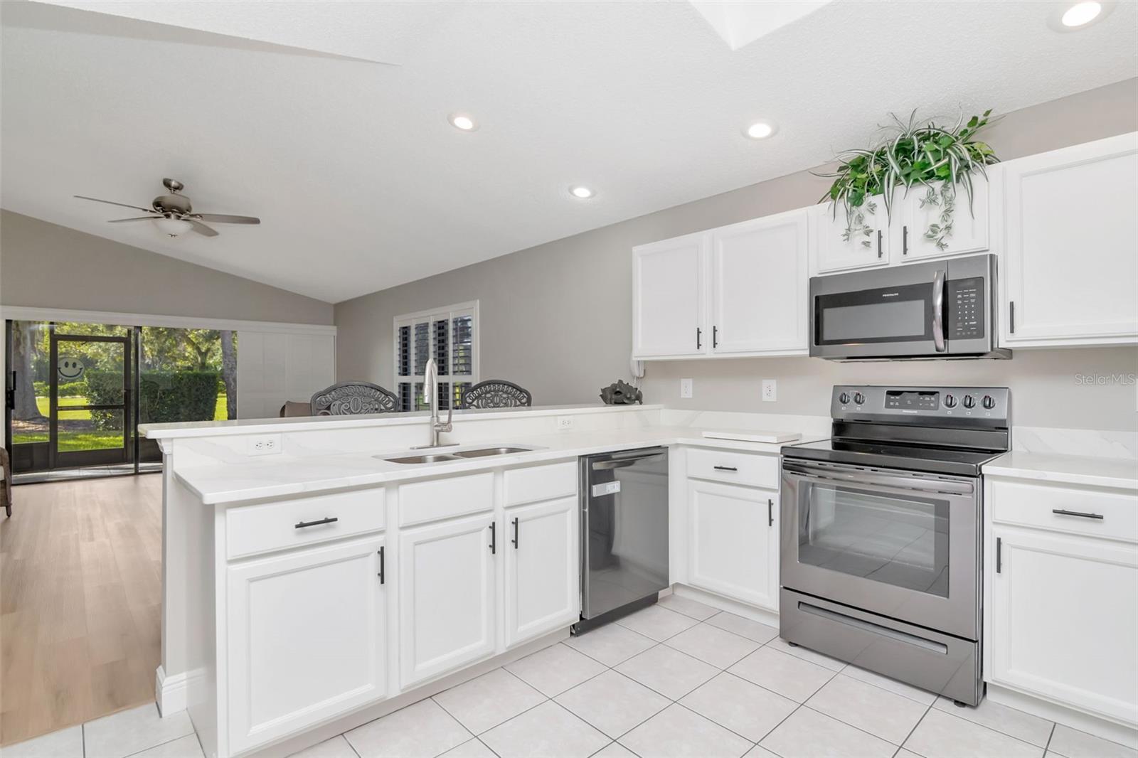 9500 Green Needle, New Port Richey, FL 34655