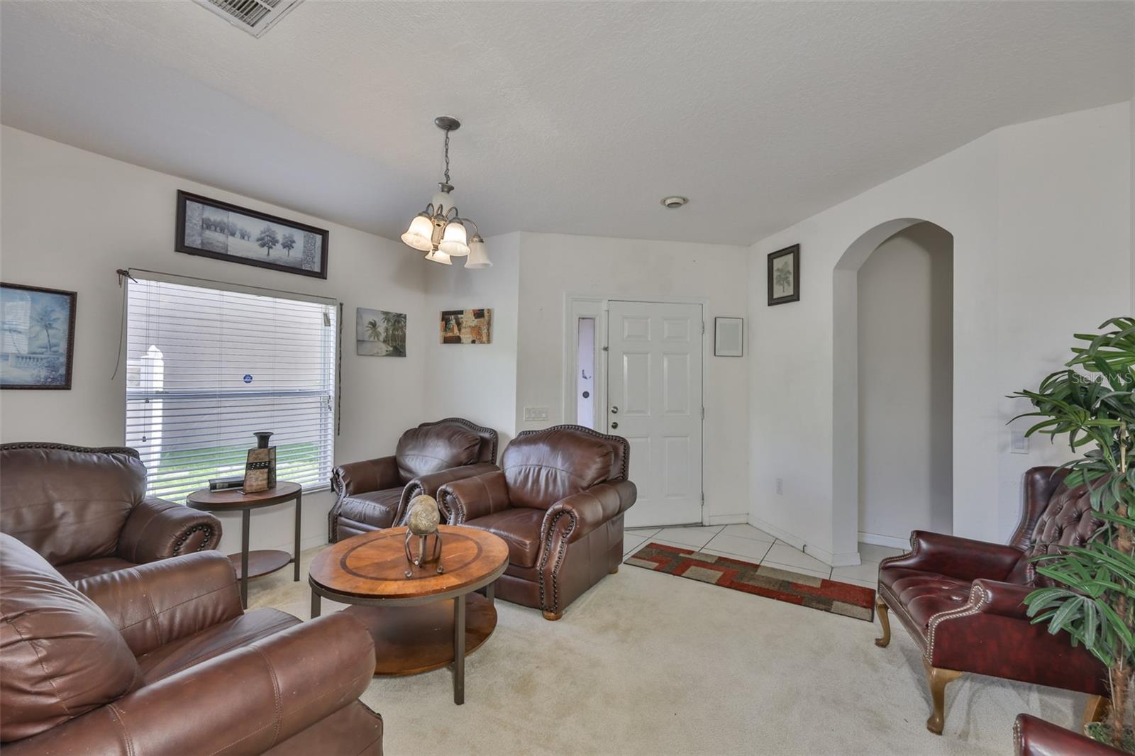 702 Cristelle Jean, Ruskin, FL 33570