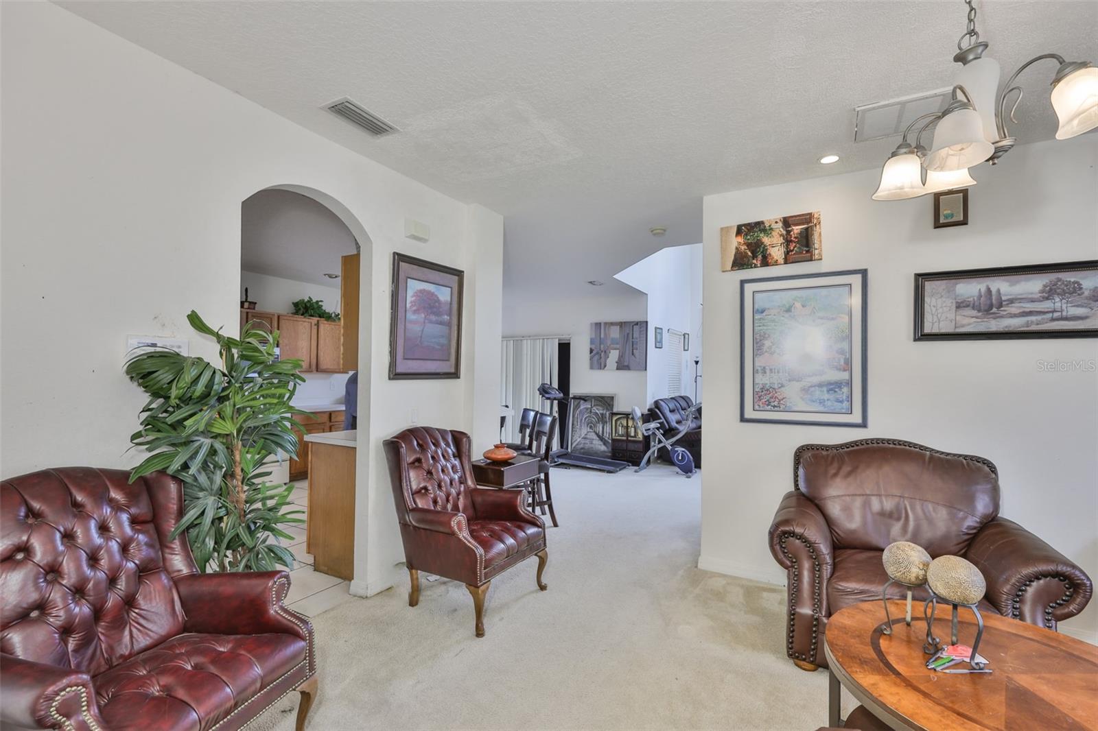 702 Cristelle Jean, Ruskin, FL 33570