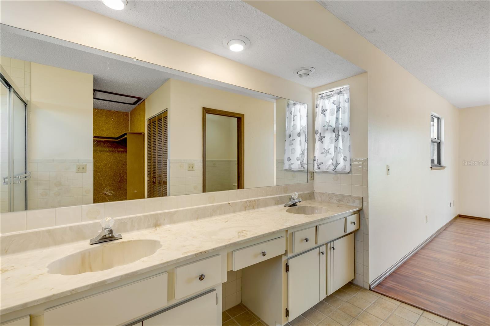 824 Eel, New Smyrna Beach, FL 32169