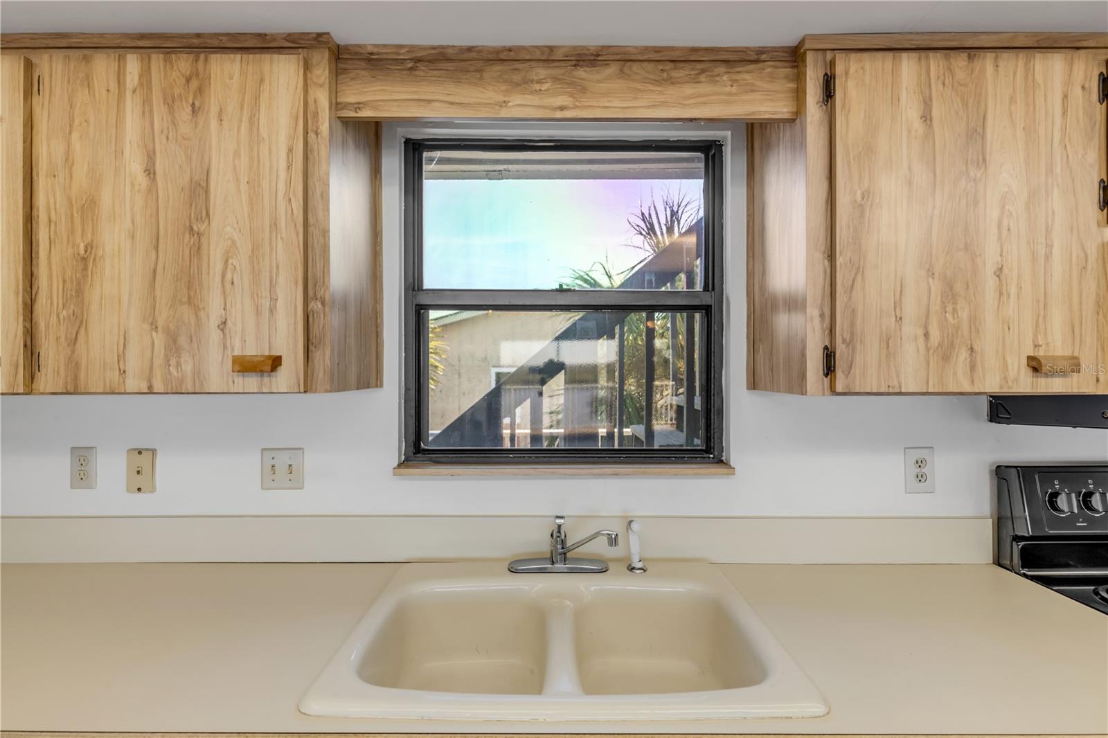 824 Eel, New Smyrna Beach, FL 32169