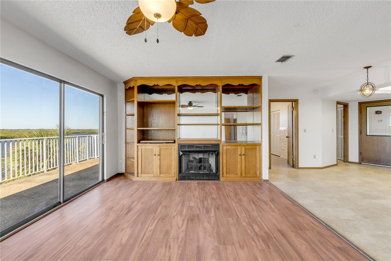 824 Eel, New Smyrna Beach, FL 32169