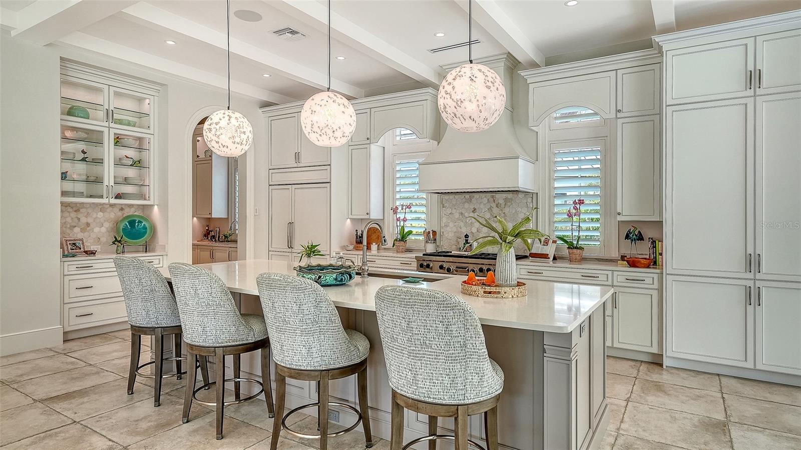 5005 Gulf of Mexico Unit 4, Longboat Key, FL 34228