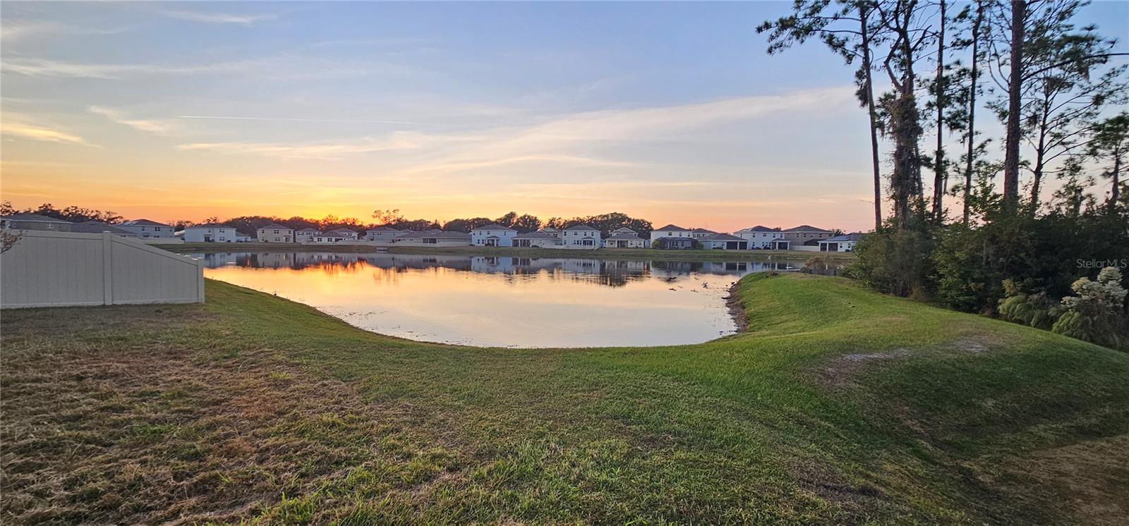 1220 Tahitian Sunrise, Plant City, FL 33565