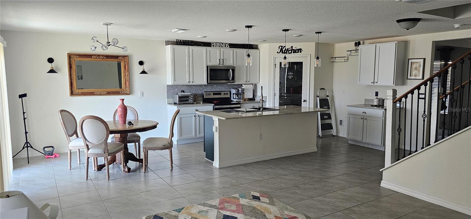 1220 Tahitian Sunrise, Plant City, FL 33565