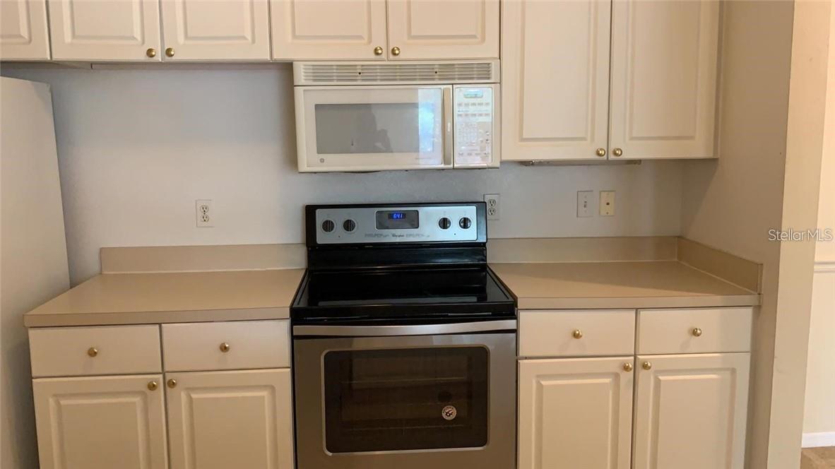 5554 Metrowest Unit 206, Orlando, FL 32811