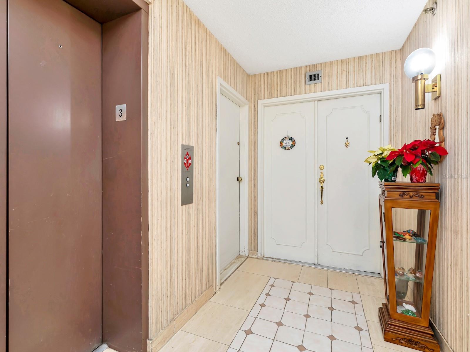 3301 Bayshore Unit 302e, Tampa, FL 33629