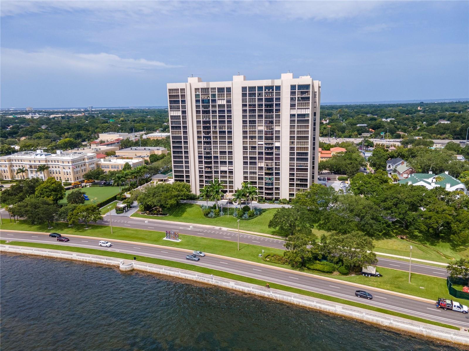 3301 Bayshore Unit 302e, Tampa, FL 33629