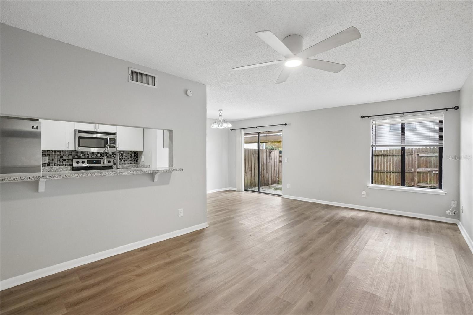 1310 Mountain View Unit 105, Tampa, FL 33612