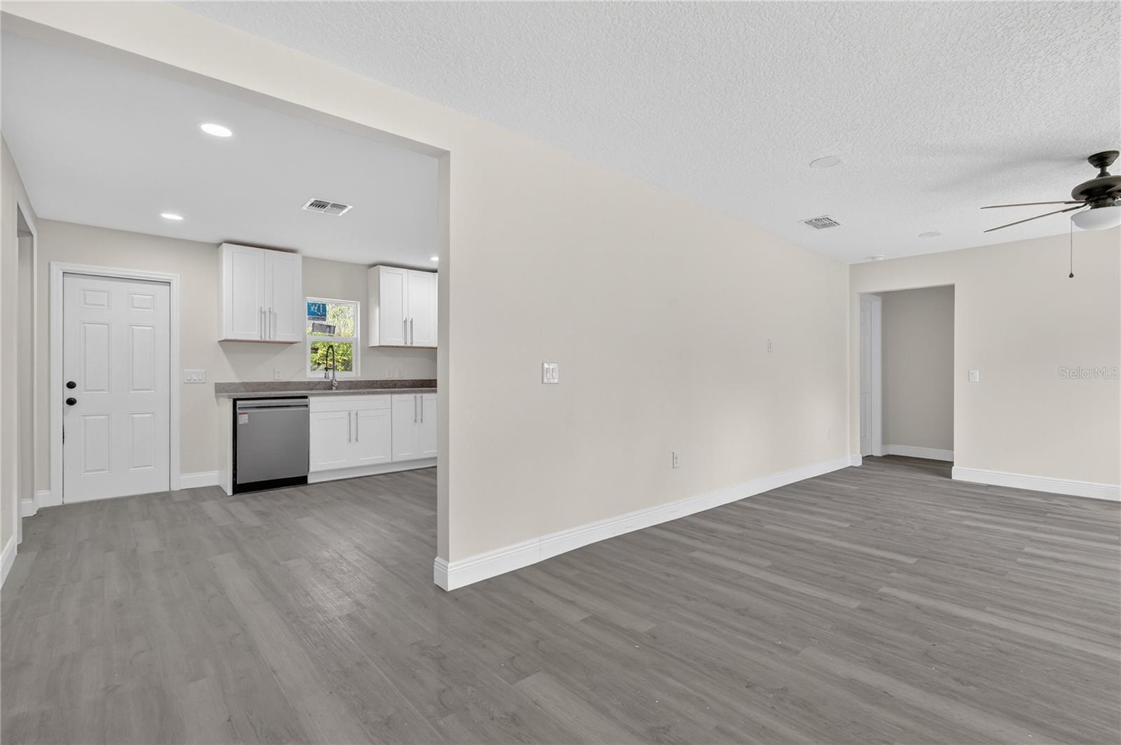 40415 Country, Eustis, FL 32736