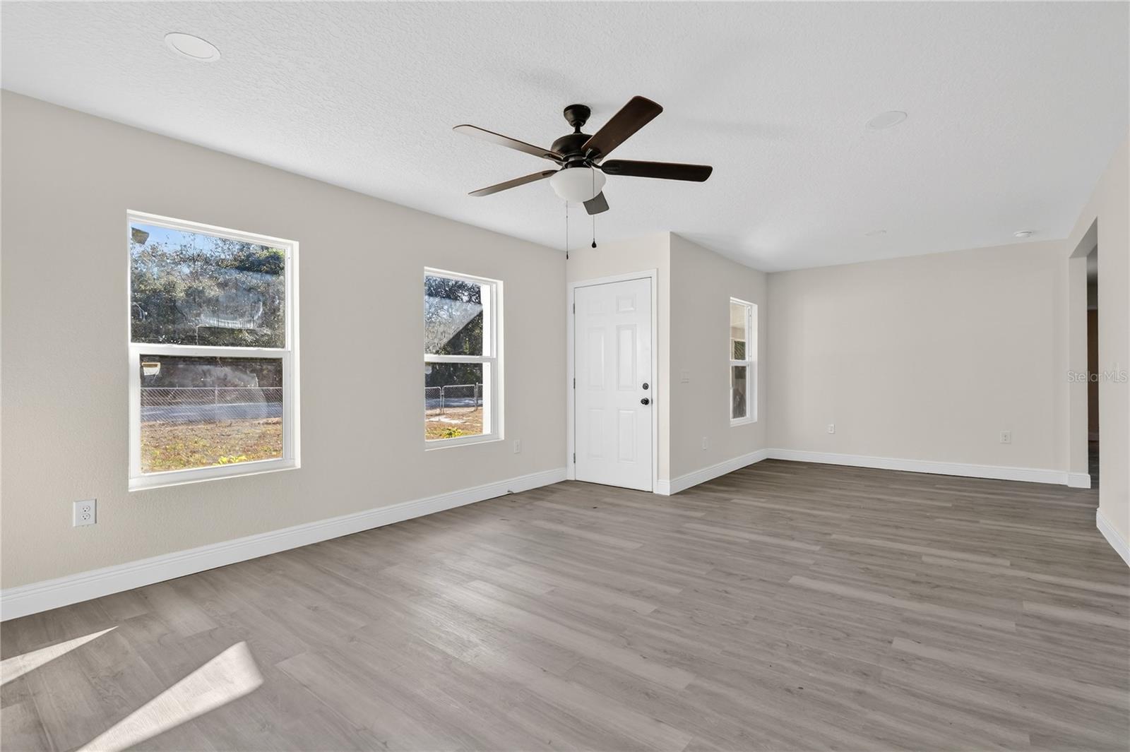 40415 Country, Eustis, FL 32736