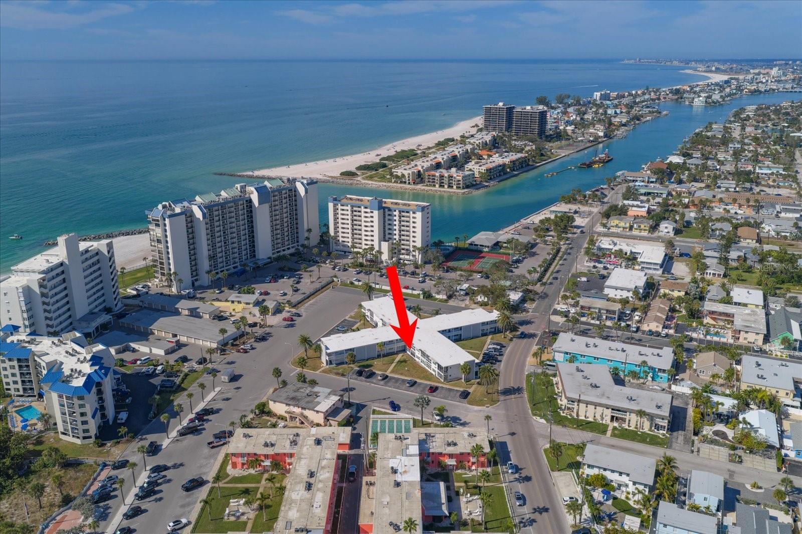7050 Sunset Unit 6, St Pete Beach, FL 33706