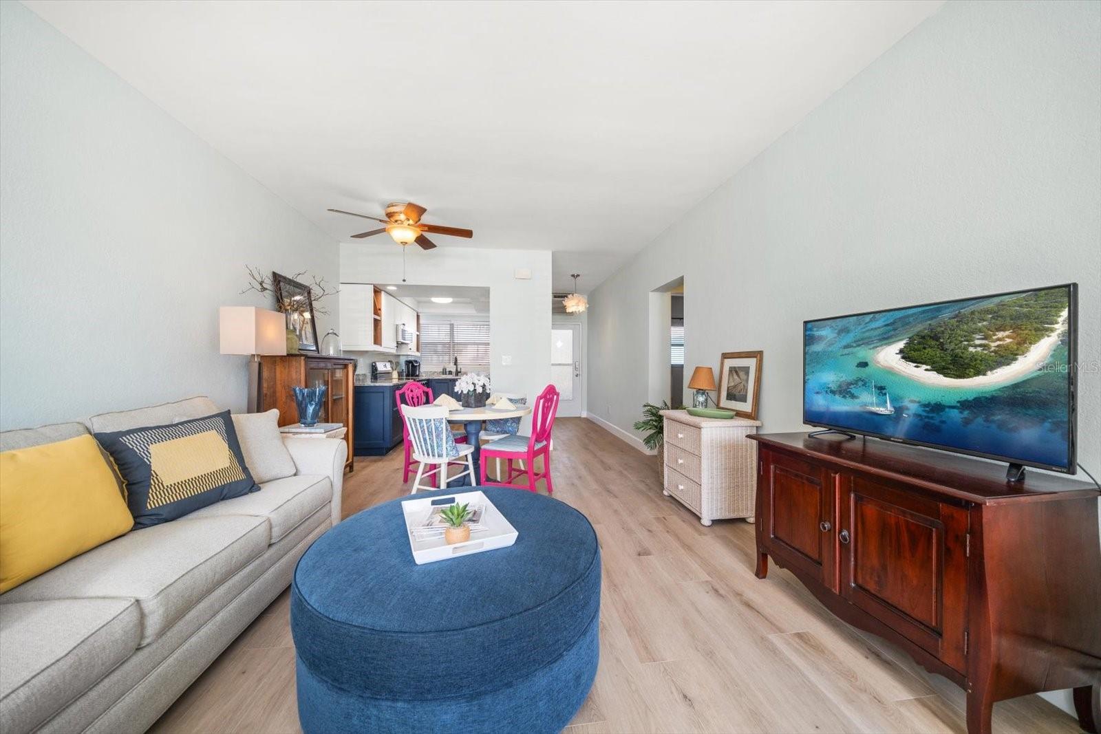 7050 Sunset Unit 6, St Pete Beach, FL 33706