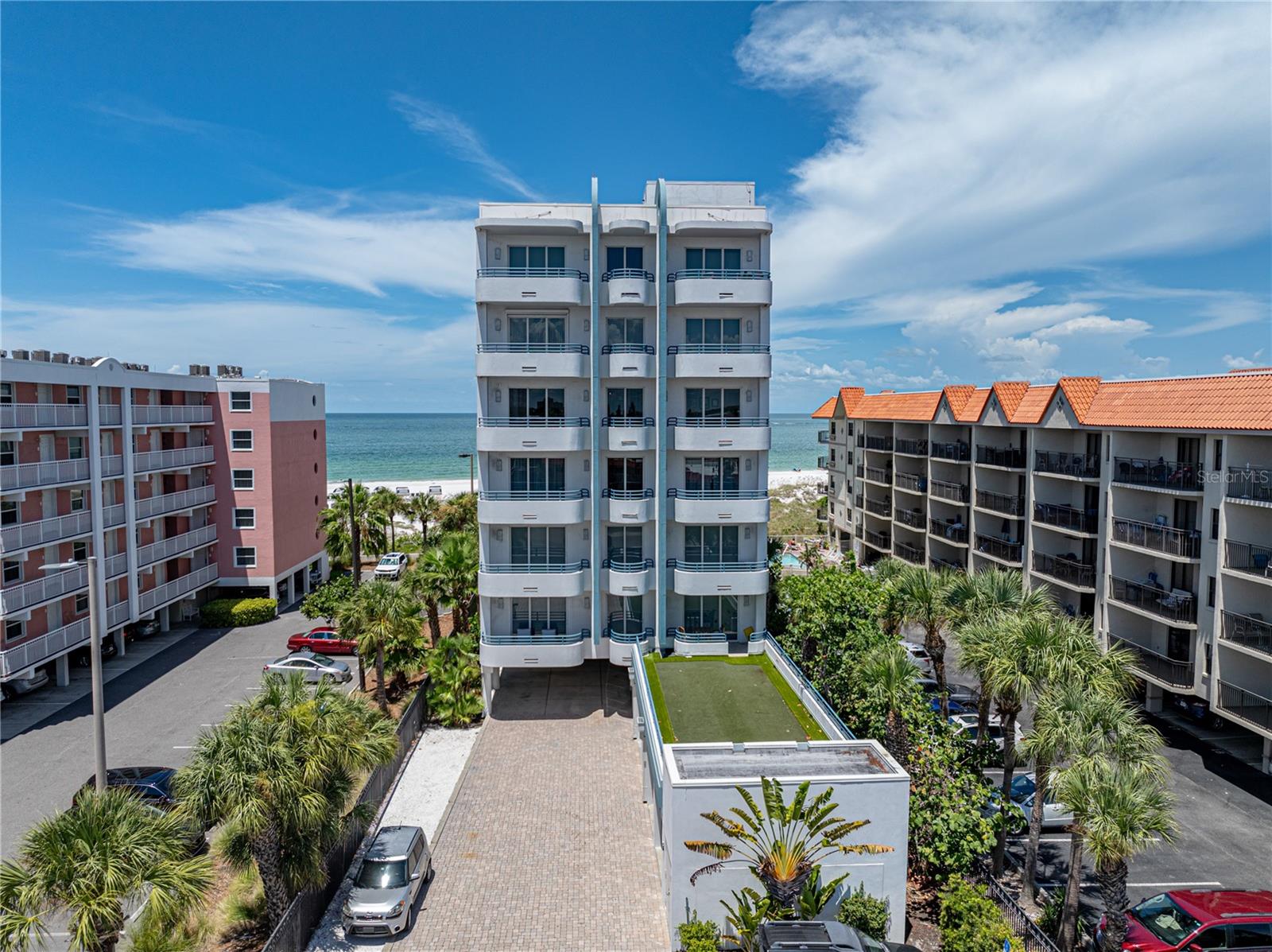 3910 Gulf Unit 400, St Pete Beach, FL 33706